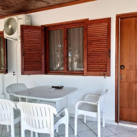 Joanna's Summer House בית הארחה 3*